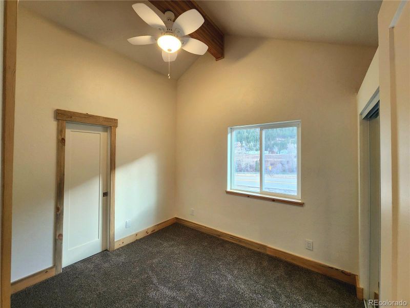 Spacious, unfurnished interior of a new home in , Downieville-Lawson-Dumont (Image 29).