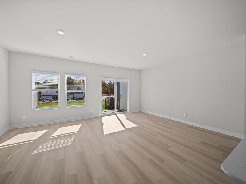 Spacious, unfurnished interior of a new home in Northbrook Village Townes, Taylors (Image 12).