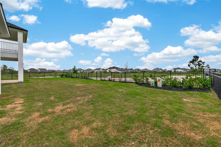 Exterior details and patio area of a home in , Brookshire (Image 30).