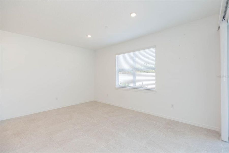Spacious, unfurnished interior of a new home in Valri Forest, Valrico (Image 40). Spacious, unfurnished interior of a new home in Valri Forest, Valrico (Image 40).