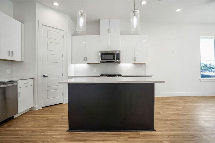 Furnished interior view inside a new home in , Houston (Image 16).