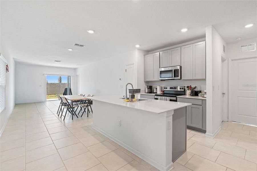 Furnished interior view inside a new home in , Davenport (Image 11). Furnished interior view inside a new home in , Davenport (Image 11).