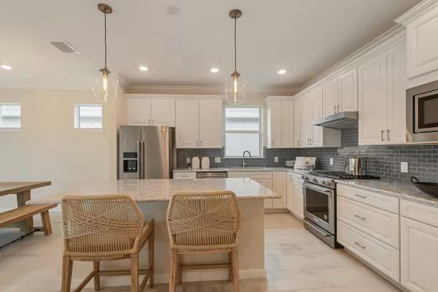 MODEL HOME images may NOT be consistent with the finished product.