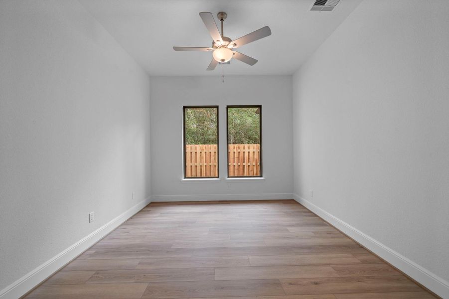 Spacious, unfurnished interior of a new home in COLTON, Montgomery (Image 25).