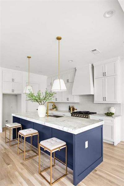 Furnished interior view inside a new home in , Dallas (Image 36).