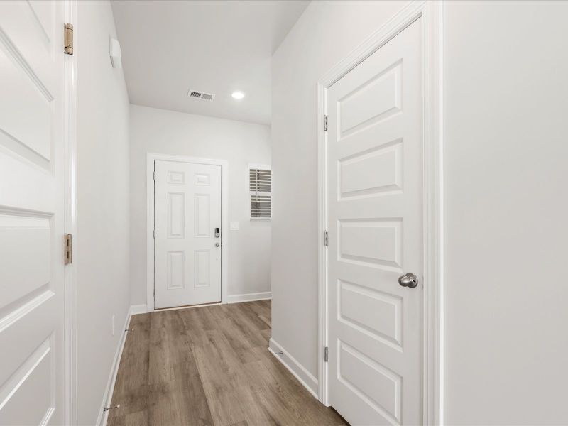 Spacious, unfurnished interior of a new home in Valentine Townes, Greer (Image 14).