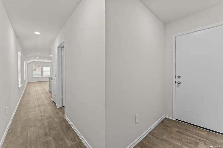 Spacious, unfurnished interior of a new home in Laurel Vistas, San Antonio (Image 14). Spacious, unfurnished interior of a new home in Laurel Vistas, San Antonio (Image 14).