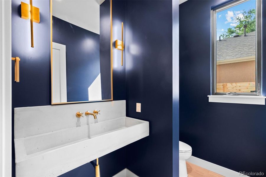 Image 41 of a home in .