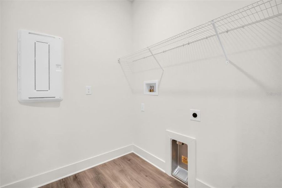 Spacious, unfurnished interior of a new home in Arbor Meadows, Spring Hill (Image 17). Spacious, unfurnished interior of a new home in Arbor Meadows, Spring Hill (Image 17).