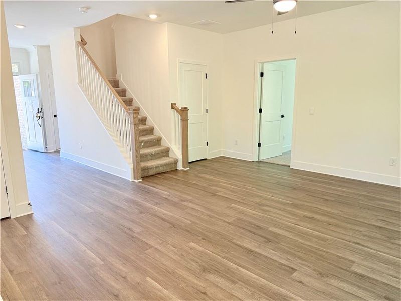 Spacious, unfurnished interior of a new home in Thunder Ridge, Dawsonville (Image 31).