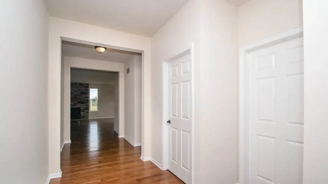 Representative unfurnished interior of a home built from the The Abington by Norfolk Homes in Offsite Builds Southern Michigan, Ann Arbor (Image 52).