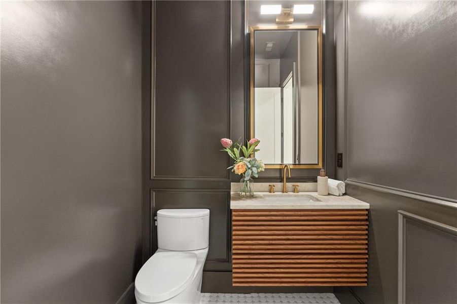 Image 101 of a home in .