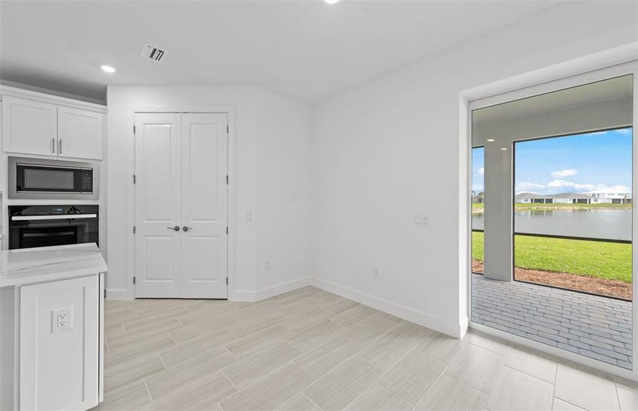 Spacious, unfurnished interior of a new home in Reagan Landing, Bradenton (Image 21). Spacious, unfurnished interior of a new home in Reagan Landing, Bradenton (Image 21).