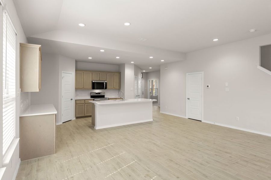 Front exterior of a new home in DeBerry Reserve, Royse City, TX, highlighting curb appeal (Image 24). Front exterior of a new home in DeBerry Reserve, Royse City, TX, highlighting curb appeal (Image 24).