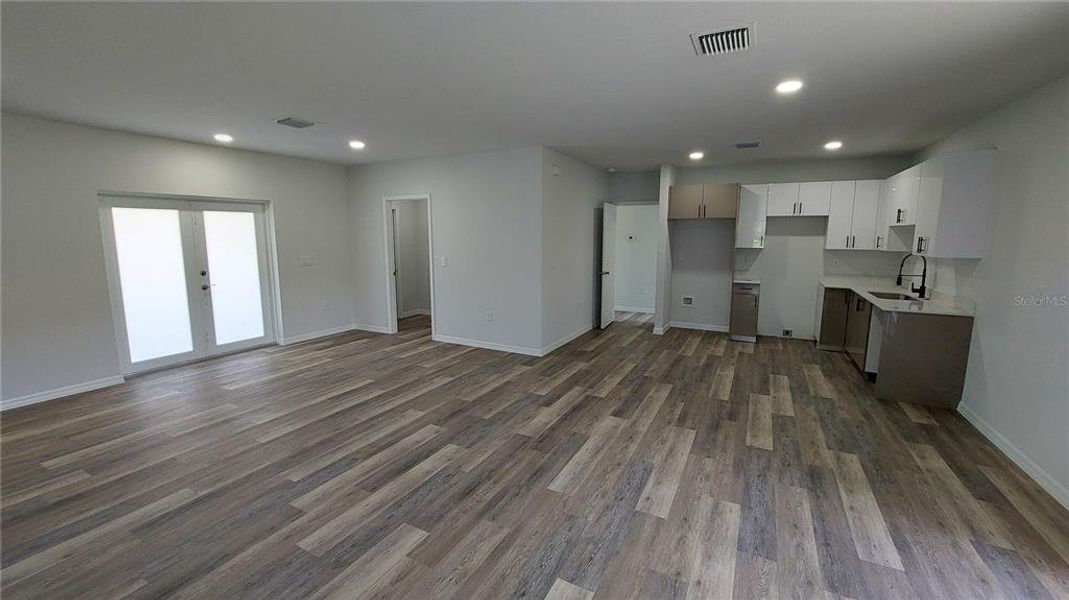 Image 17 of a home in . Image 17 of a home in .