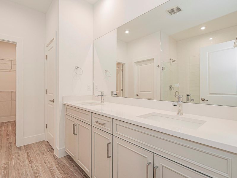 Furnished interior view inside a new home in , Port St. Lucie (Image 14).