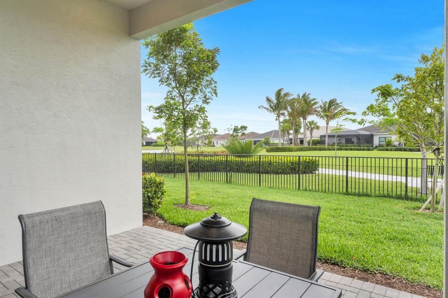 5357 St Armands Way-51