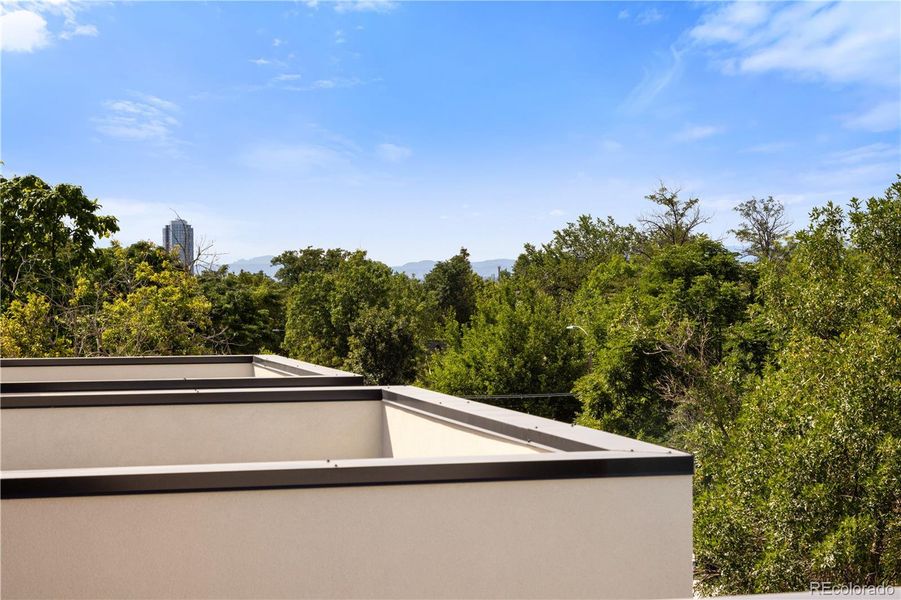 Image 39 of a home in .