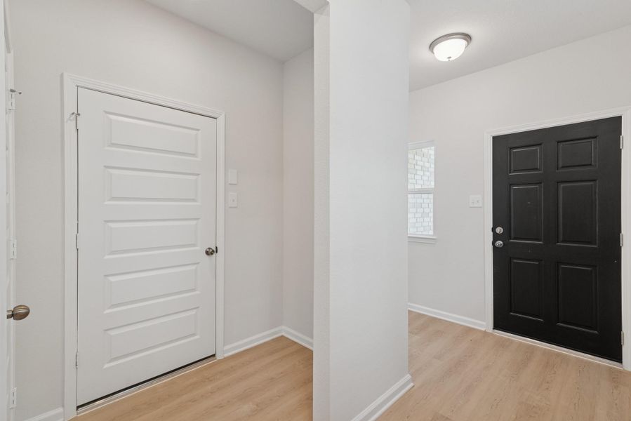 The Mockingbird II- Foyer and Mudroom The Mockingbird II- Foyer and Mudroom
