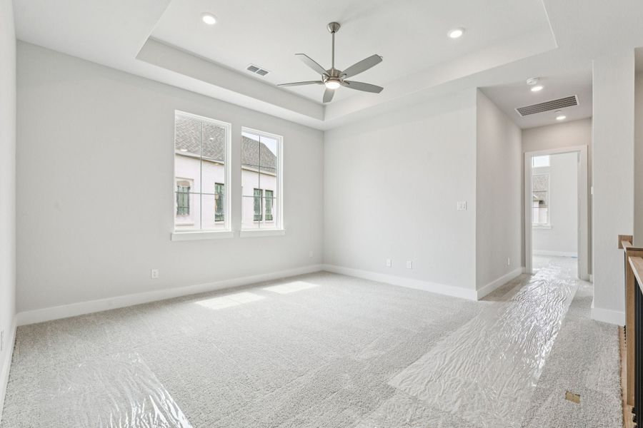 Representative unfurnished interior of a home built from the Hamilton by Centre Living Homes in Newman Village Townhomes, Frisco (Image 30).