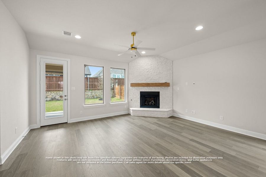Spacious, unfurnished interior of a new home in Sunwest Village, Waco (Image 10). Spacious, unfurnished interior of a new home in Sunwest Village, Waco (Image 10).