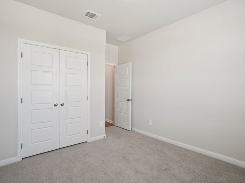 Spacious, unfurnished interior of a new home in Scenic Crest - Premier Series, Boerne (Image 25).