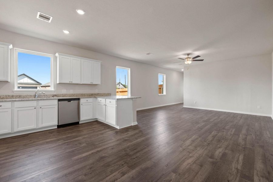 Spacious, unfurnished interior of a new home in Vacek Country Meadows, Richmond (Image 13).