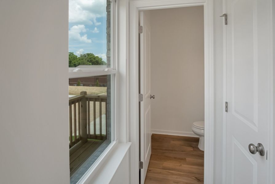 Spacious, unfurnished interior of a new home in Sweetbriar Place, Lebanon (Image 21). Spacious, unfurnished interior of a new home in Sweetbriar Place, Lebanon (Image 21).
