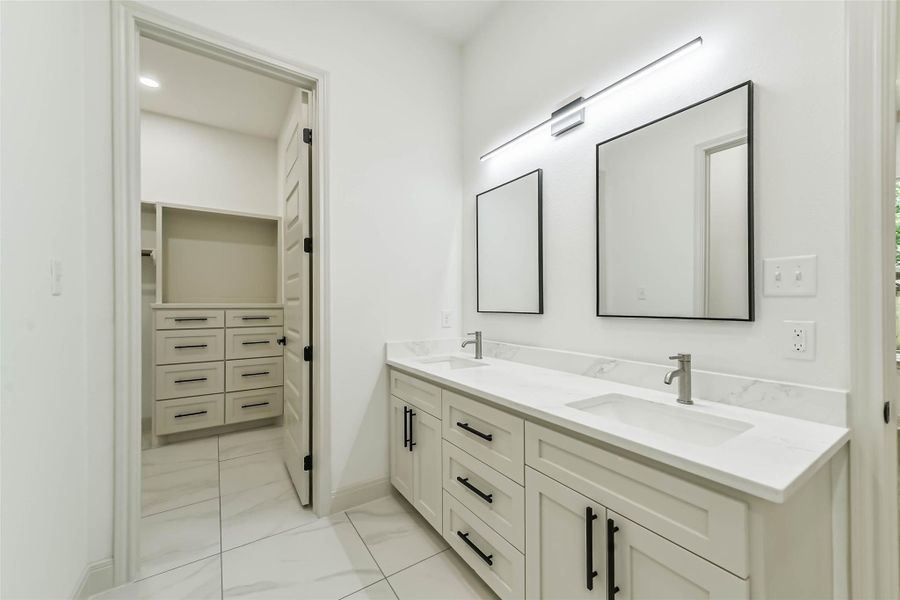 Furnished interior view inside a new home in , Tomball (Image 13). Furnished interior view inside a new home in , Tomball (Image 13).