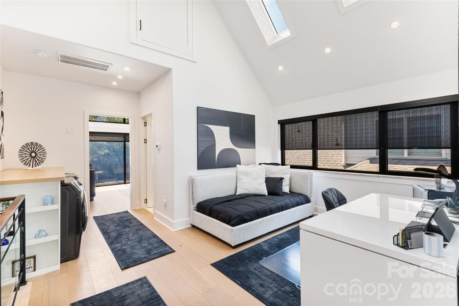 Loft/Office