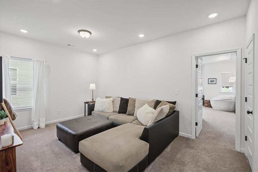 Furnished interior view inside a new home in , Cartersville (Image 35).