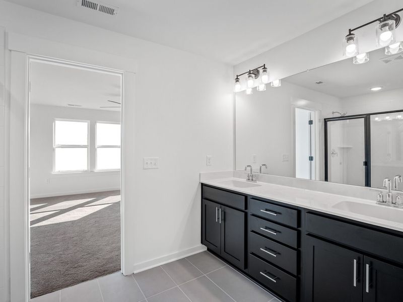 Furnished interior view inside a new home in Woods Crossing, Gallatin (Image 14).