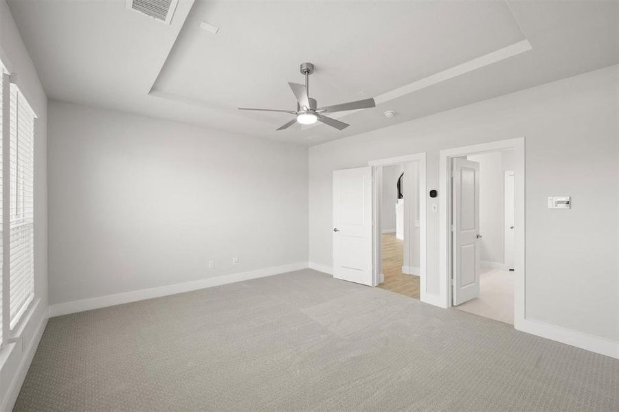 Spacious, unfurnished interior of a new home in Oaks of North Grove, Waxahachie (Image 26).
