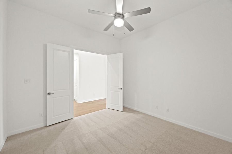 Spacious, unfurnished interior of a new home in Grand Central Park: 55ft. lots, Conroe (Image 9).