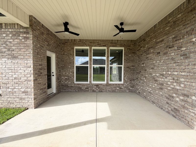 Exterior details and patio area of a home in Natureview, Freeport (Image 3).