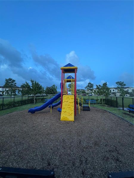 Community amenities in , Homestead (Image 51).