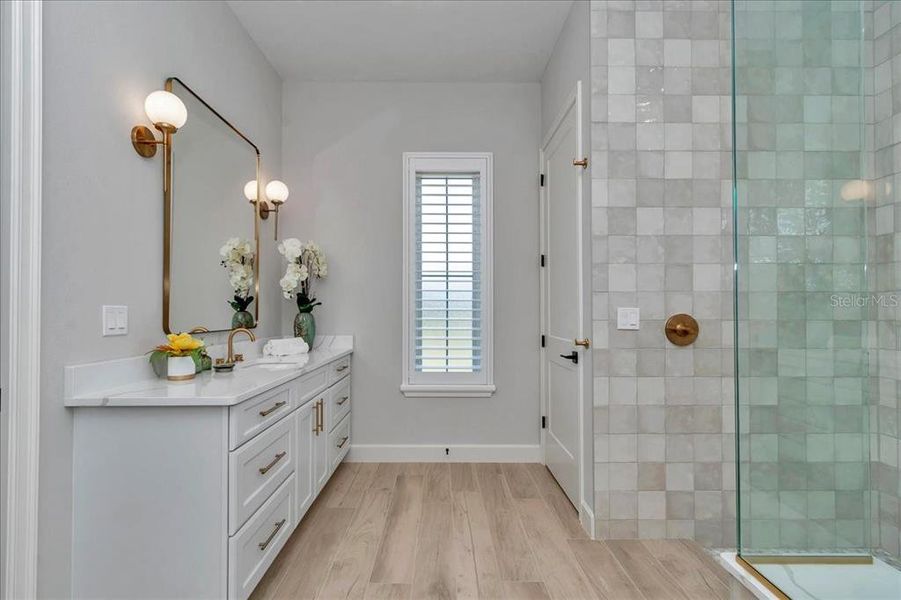 Furnished interior view inside a new home in , Citra (Image 41).