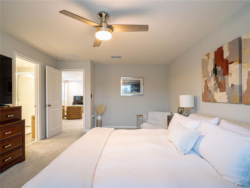 Furnished interior view inside a new home in Towns at Tuskawilla Commons, Oviedo (Image 28).