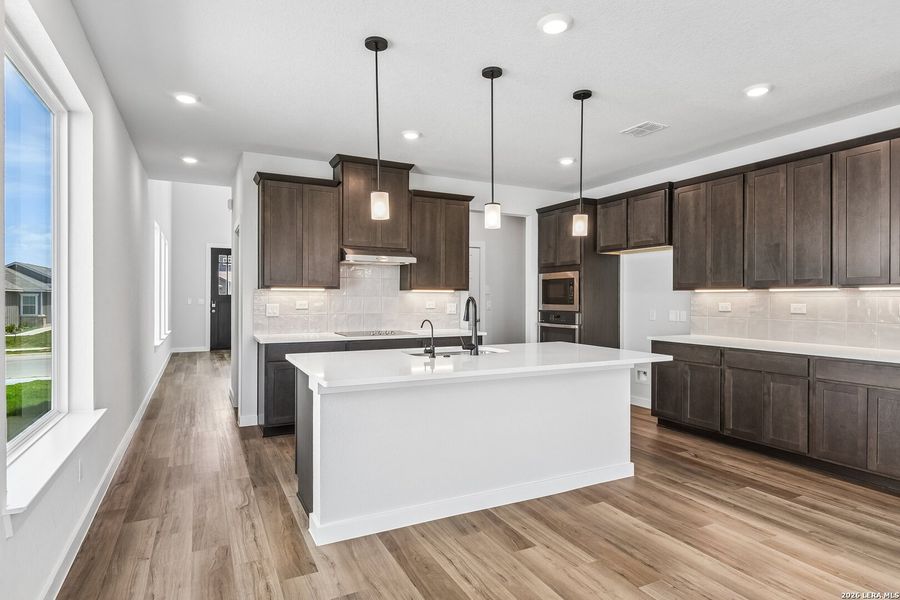Image 40 of a home in Highland Ridge.