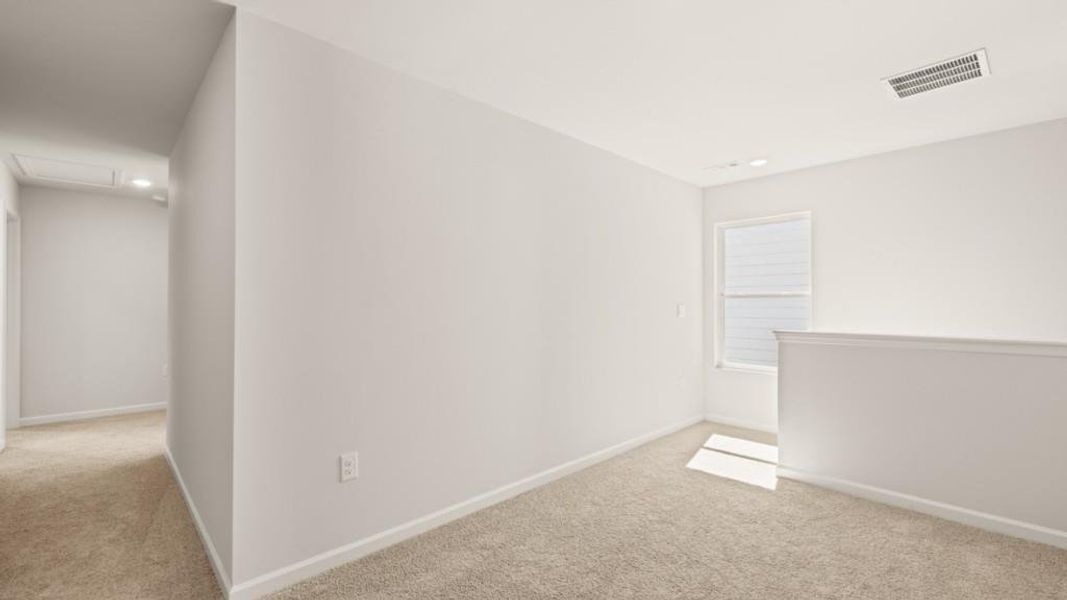 Spacious, unfurnished interior of a new home in Rolling Meadows, Jasper (Image 23).