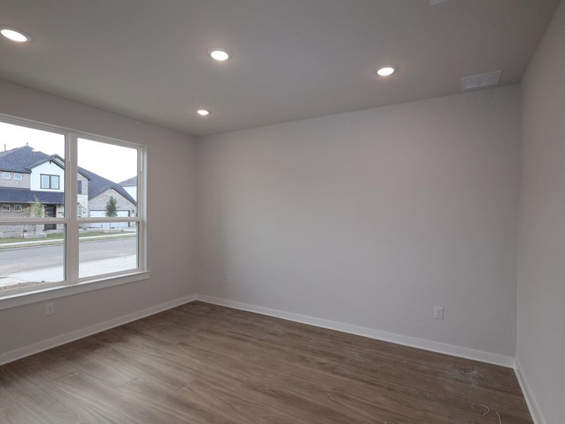 Spacious, unfurnished interior of a new home in Edgewood, Leander (Image 8). Spacious, unfurnished interior of a new home in Edgewood, Leander (Image 8).