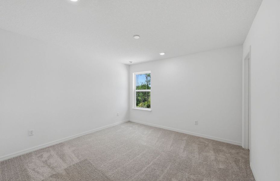 Spacious, unfurnished interior of a new home in Fiddler's Cove, Kingsland (Image 22).