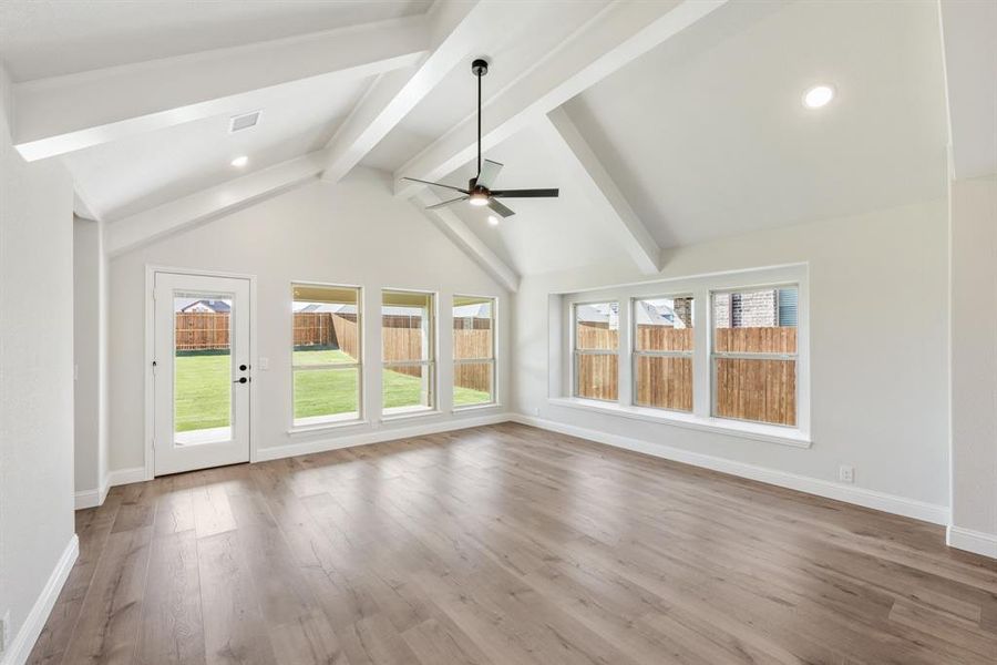 Spacious, unfurnished interior of a new home in Hampton Park, Glenn Heights (Image 20). Spacious, unfurnished interior of a new home in Hampton Park, Glenn Heights (Image 20).