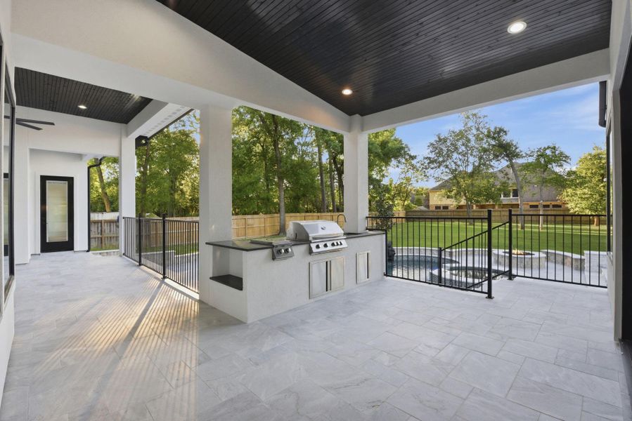Backyard BBQs' with this outdoor kitchen