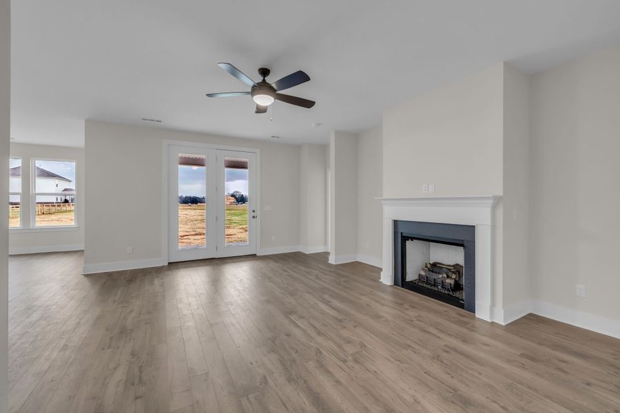 Chapel Hill, TN New Home.  - Slide 22