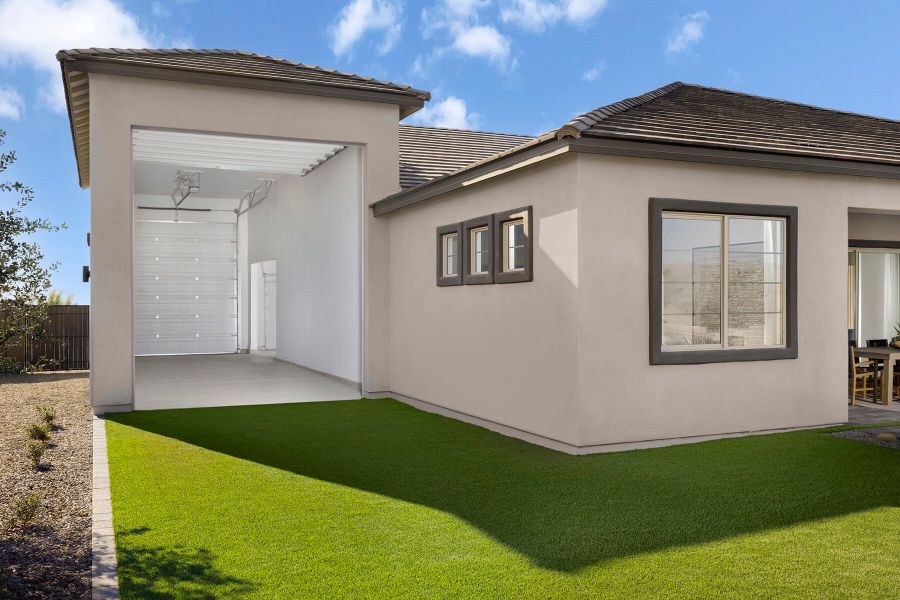 Representative exterior details of a home built from the Lilac by Mattamy Homes in White Tank Vistas, Waddell (Image 4).