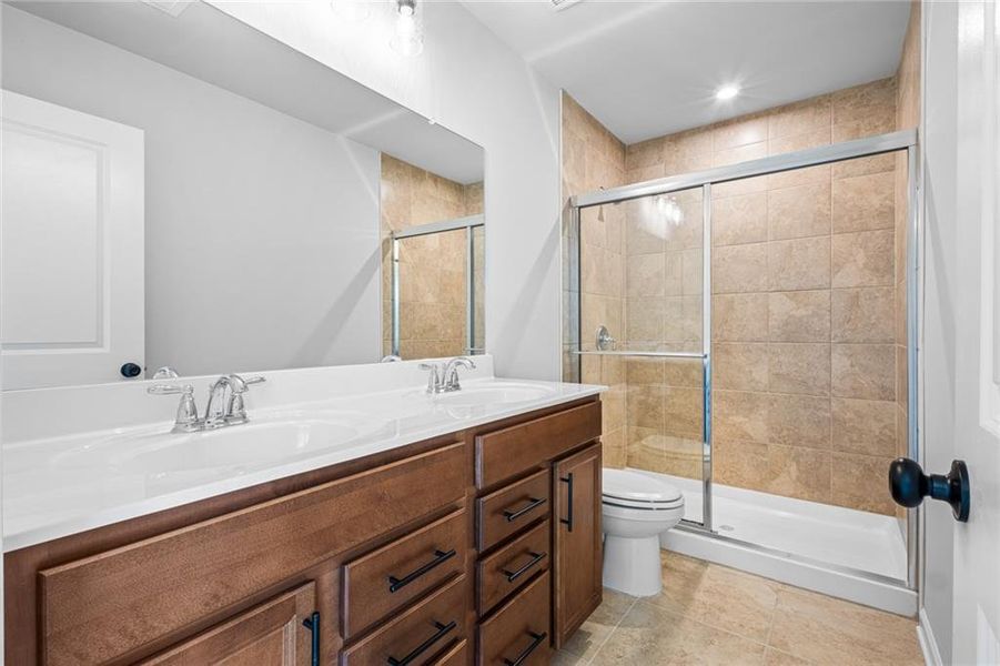 Furnished interior view inside a new home in Berkeley Mill, Cumming (Image 5).