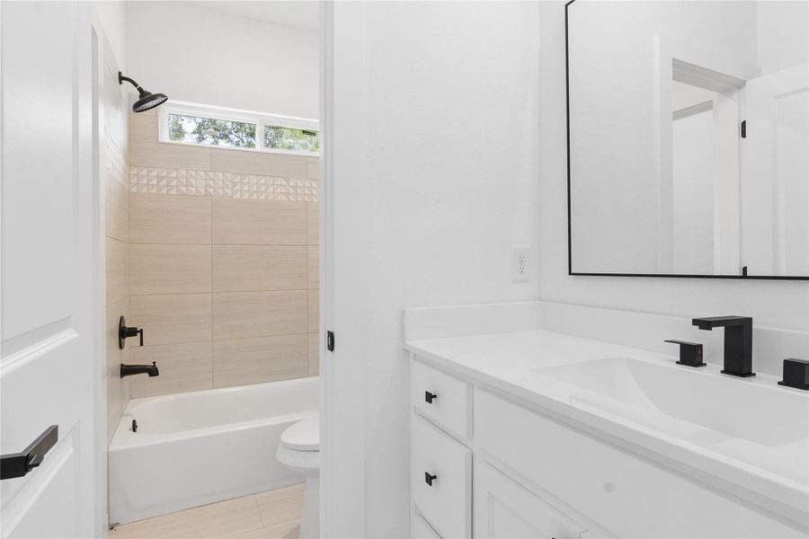 Furnished interior view inside a new home in , Houston (Image 9).