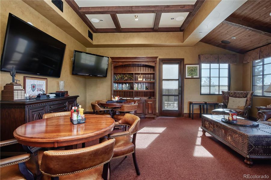 Community amenities in , Parker (Image 26).