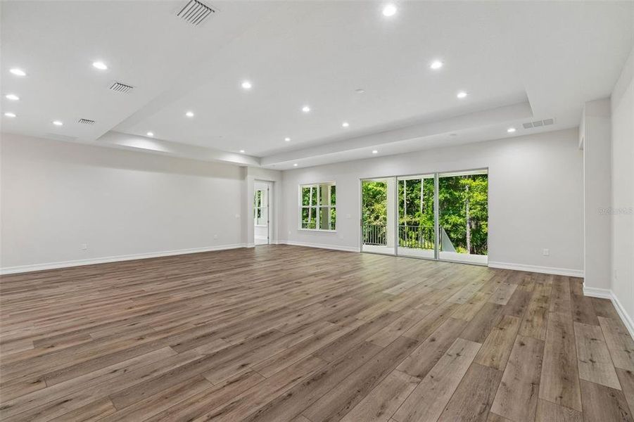 Spacious, unfurnished interior of a new home in Southern Hills Plantation, Brooksville (Image 40). Spacious, unfurnished interior of a new home in Southern Hills Plantation, Brooksville (Image 40).